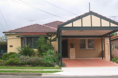 16 Fairview St, Concord, NSW 2137