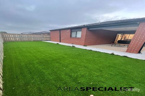 Property photo of 42 Tiverton Terrace Werribee VIC 3030