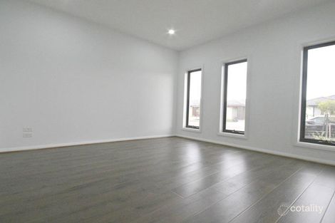 Property photo of 6 Moonlight Way Mickleham VIC 3064