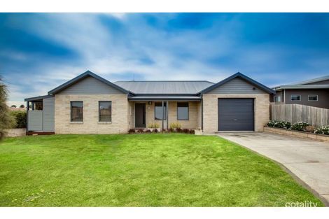 44 Baden Powell Dr, Port Fairy, VIC 3284