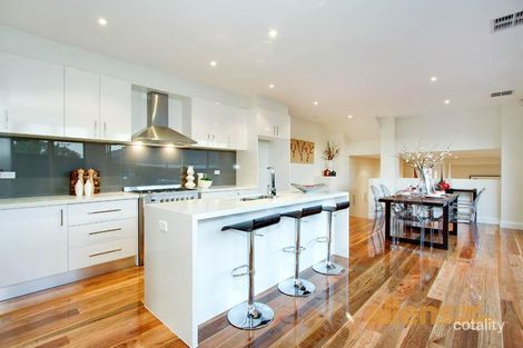 Property photo of 27A Pettys Lane Doncaster VIC 3108