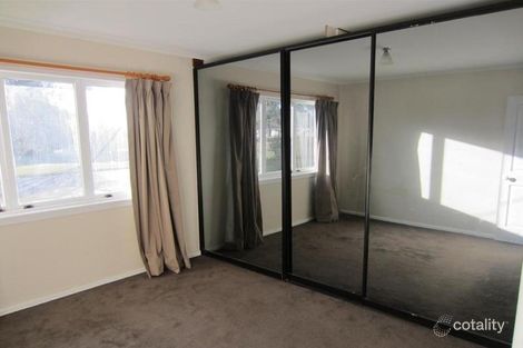 Property photo of 2 Armstrong Place Oberon NSW 2787