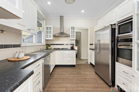 Property photo of 3 Kimbarra Close Kotara NSW 2289