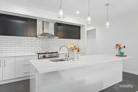 Property photo of 21 Dee Street Deebing Heights QLD 4306