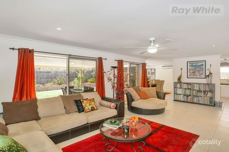 Property photo of 15 Barnes Court Redbank QLD 4301