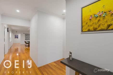 Property photo of 10 Torridge Approach Piara Waters WA 6112