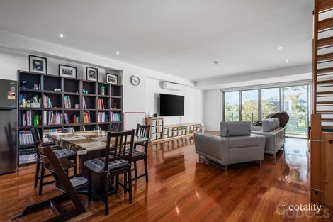 Property photo of 17 Silverbanks Grove Mentone VIC 3194