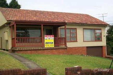 17 Forshaw Ave, Peakhurst, NSW 2210