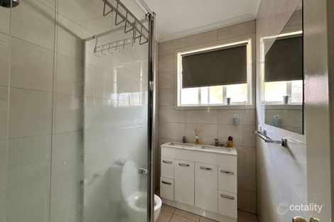 Property photo of 124 McIntyre Road Sunshine North VIC 3020