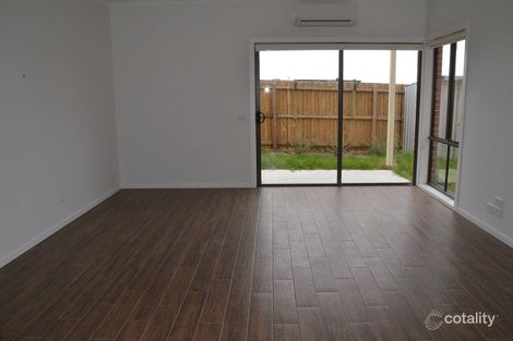 Property photo of 15/27 Brunnings Road Carrum Downs VIC 3201