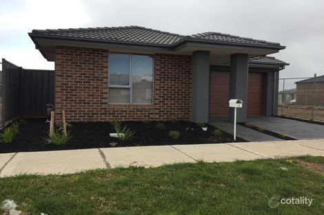 Property photo of 12 Bankston Road Werribee VIC 3030