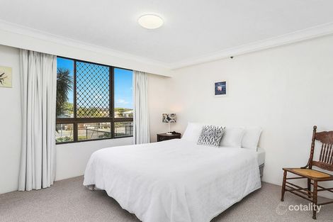 Property photo of 1F/973 Gold Coast Highway Palm Beach QLD 4221