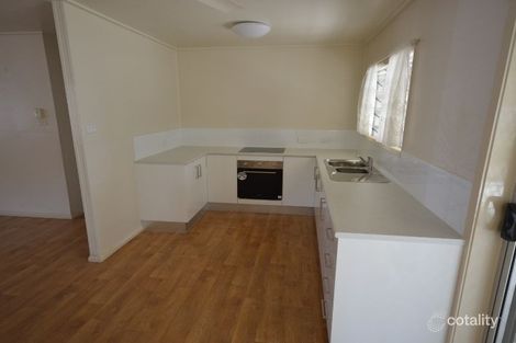 124-126 English St, Manunda, QLD 4870