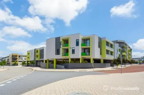 7/6 Points Way, Cockburn Central, WA 6164