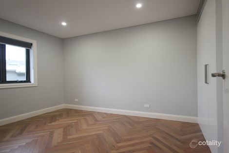 Property photo of 72 Carnarvon Drive Frenchs Forest NSW 2086