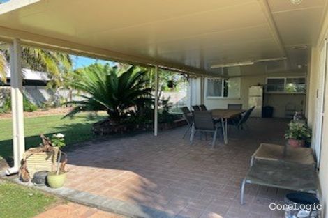 Property photo of 105 Marina Drive Bushland Beach QLD 4818