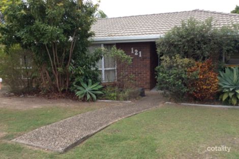 121 Emerald Dr, Regents Park, QLD 4118