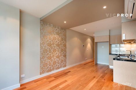 Property photo of 911/228 A'Beckett Street Melbourne VIC 3000