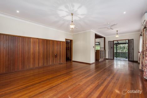 Property photo of 31 Gatwick Street Stafford Heights QLD 4053