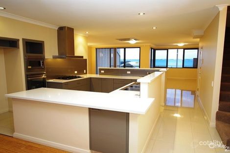 Property photo of 2/29 Bonnefoi Boulevard Bunbury WA 6230