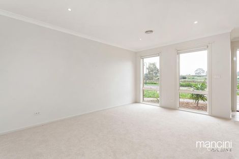 Property photo of 16 Emily Crescent Point Cook VIC 3030