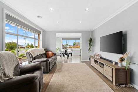 Property photo of 31 Doyne Crescent Traralgon VIC 3844