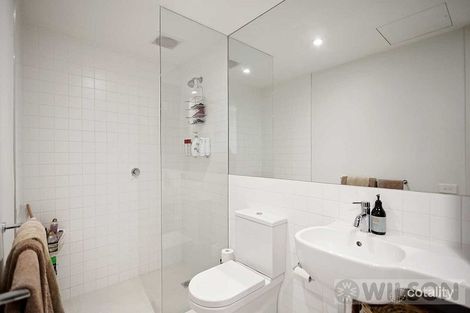 Property photo of 102/35 Ormond Road Elwood VIC 3184
