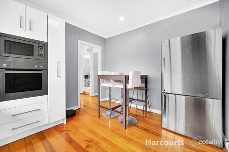 Property photo of 5 Cherry Grove Doveton VIC 3177