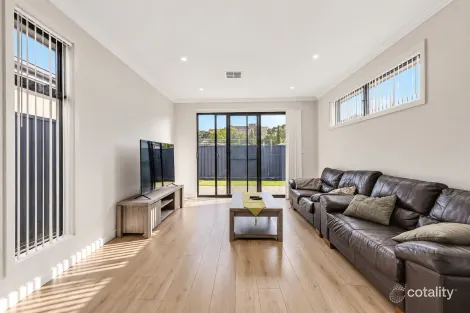 Property photo of 2D Meadowvale Road Modbury SA 5092