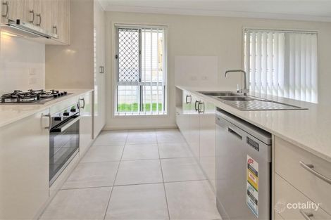 Property photo of 3 Madeira Street Springfield Lakes QLD 4300