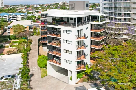 Property photo of 75 Thorn Street Kangaroo Point QLD 4169