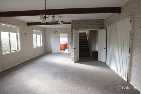 Property photo of 33 Elizabeth Street Young NSW 2594