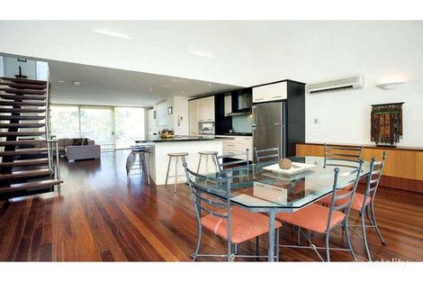 Property photo of 310 Canterbury Road St Kilda West VIC 3182
