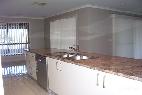 Property photo of 20 Bullfrog Court Thurgoona NSW 2640