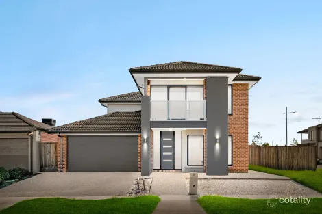 Property photo of 12 Allunga Way Werribee VIC 3030