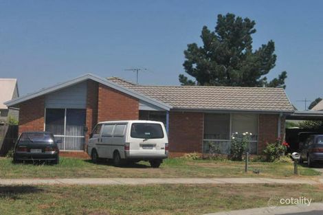 18 Tristan Ct, Hadfield, VIC 3046