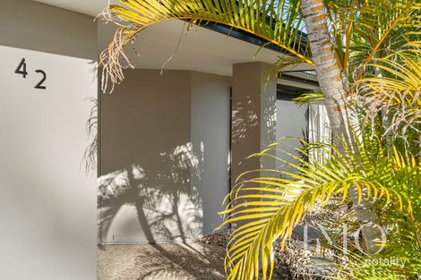 Property photo of 42 Lauradale Crescent Ormeau QLD 4208