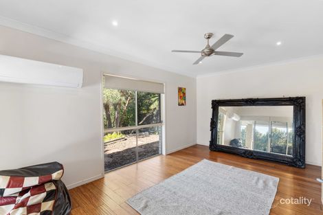 Property photo of 23 Highclare Court Little Mountain QLD 4551