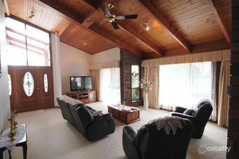 Property photo of 71 Hulme Drive Wangaratta VIC 3677