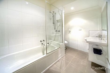 Property photo of 1/31 Wards Grove Bentleigh East VIC 3165