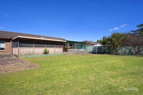 Property photo of 23 Benaud Court St Clair NSW 2759