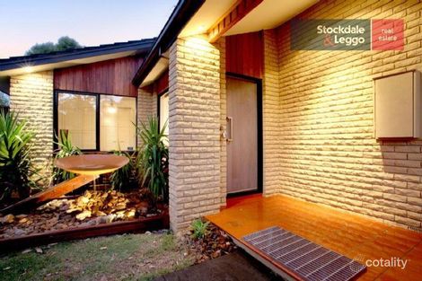 Property photo of 318 Carrick Drive Gladstone Park VIC 3043