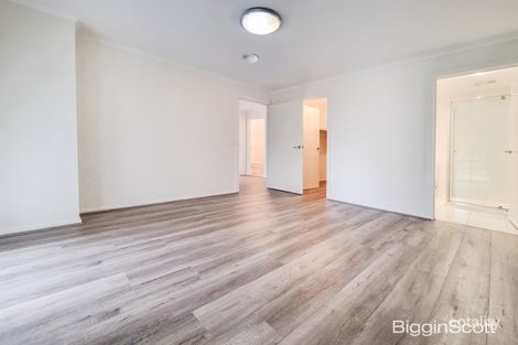 Property photo of 17 The Quadrangle Glen Waverley VIC 3150