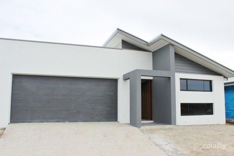 1 Dahlia Cres, Caboolture, QLD 4510