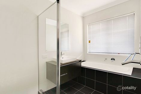Property photo of 16 Xanadu Street Gledswood Hills NSW 2557