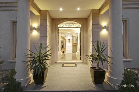 Property photo of 29 Crown Street Glen Waverley VIC 3150