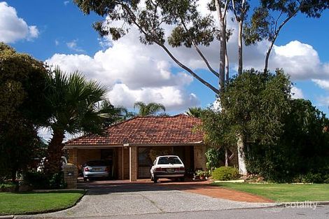 10 Hadley Gdns, Kardinya, WA 6163