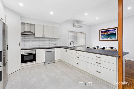 Property photo of 316 Princes Highway Bulli NSW 2516