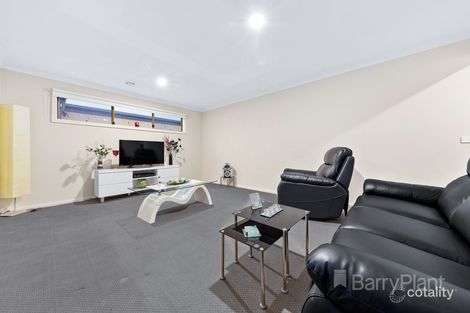Property photo of 35 Kosa Avenue Sunshine West VIC 3020