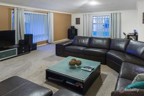 Property photo of 52 Hillary Circuit Pacific Pines QLD 4211